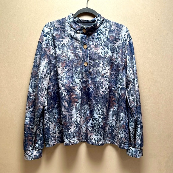 Men’s XL camo pullover - Picture 1 of 3
